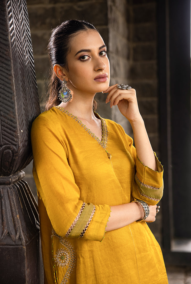 Mustard Side Marodi Pocket Surmayi Kurta Set