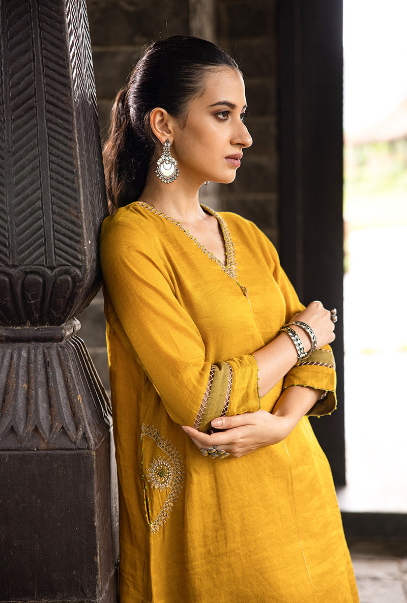 Mustard Side Marodi Pocket Surmayi Kurta Set