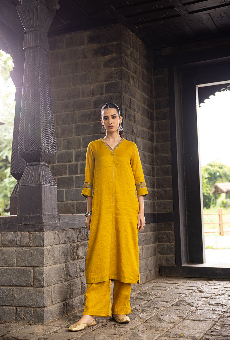 Mustard Side Marodi Pocket Surmayi Kurta Set