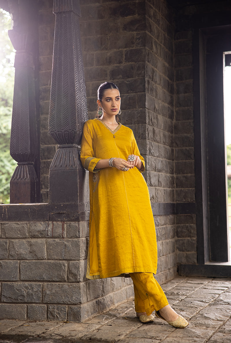 Mustard Side Marodi Pocket Surmayi Kurta Set