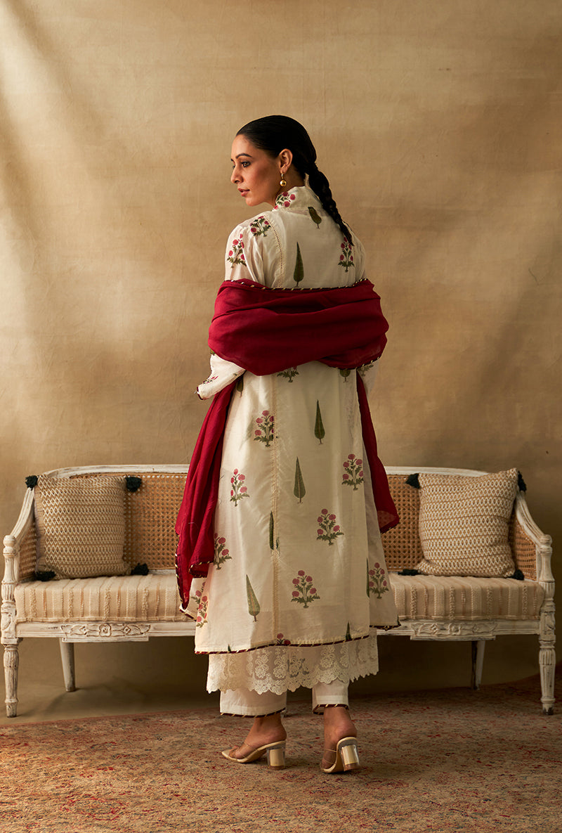 Red And White Mughal Block Print Marigold Kurta Set