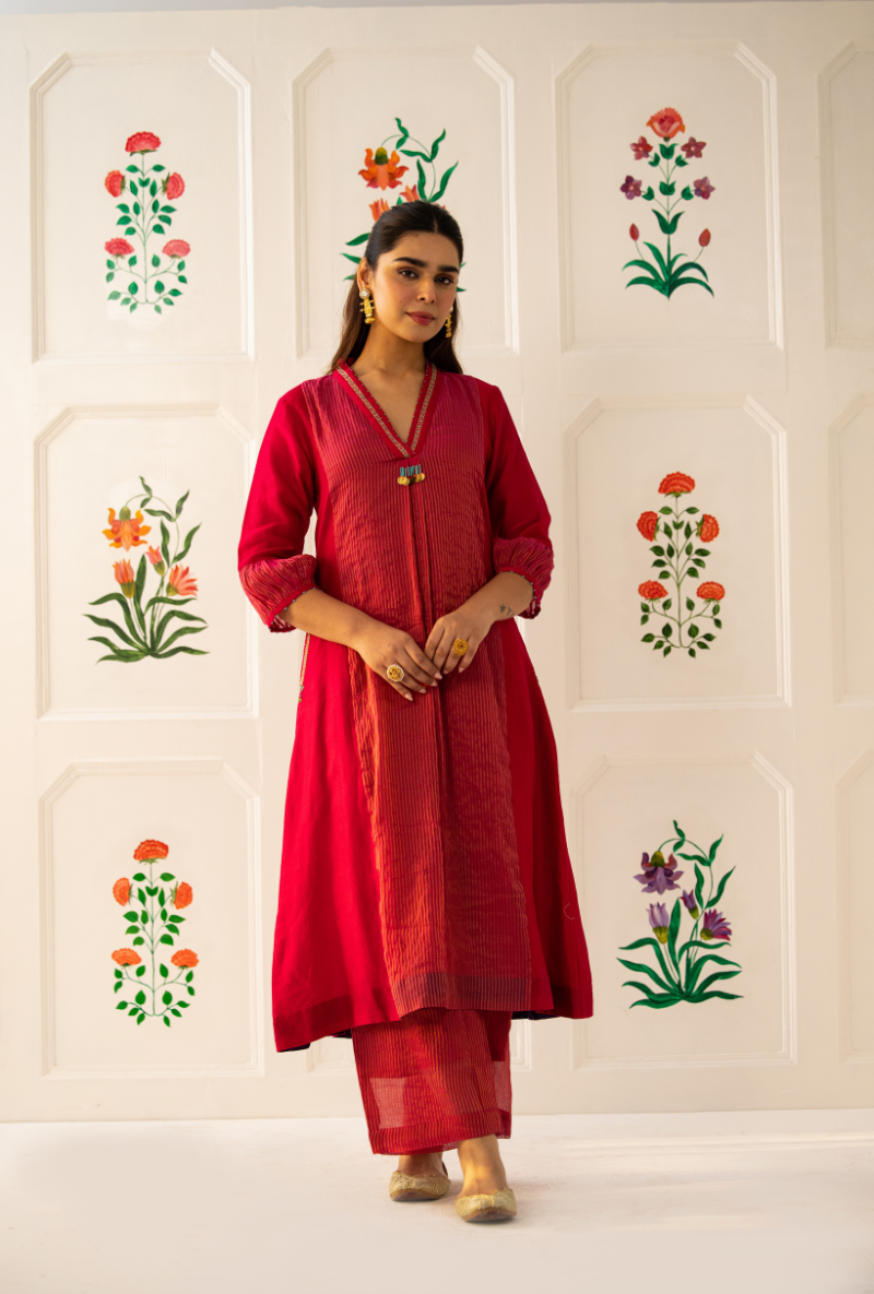 Pink V-Neck Placket Kishmish Kurta Set