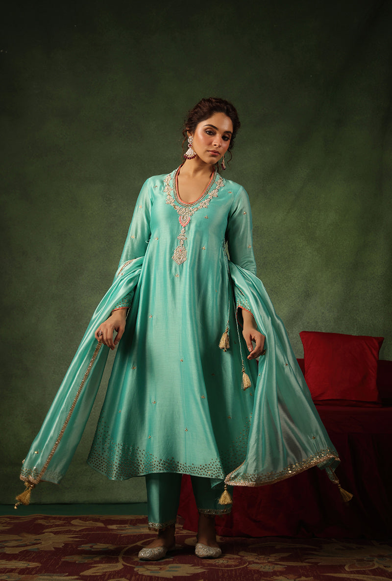 Light Blue Paan Buta Ishq Kurta Set