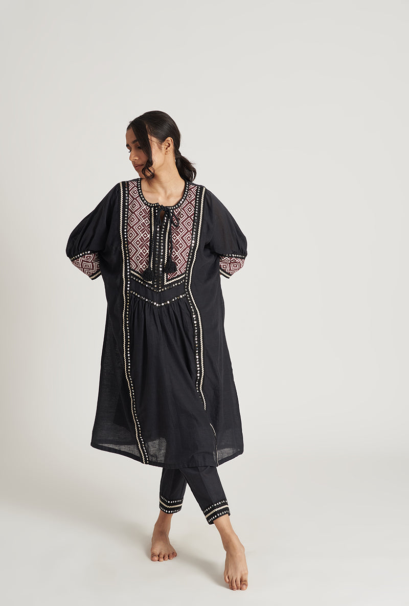 Midnight Black Kaaftan Anouk Pakizah Kurta Set