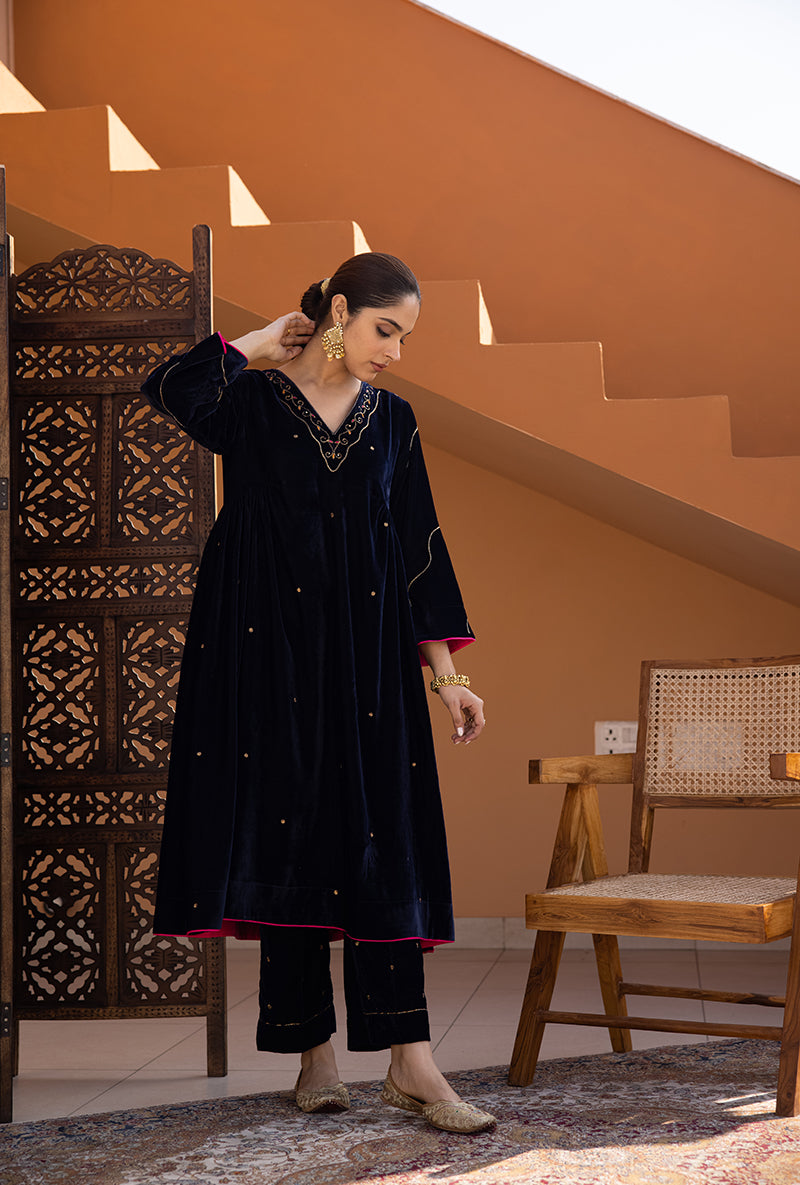 Navy Blue Kaftan Sleeve Hand Embroidered Ghazal Kurta Set