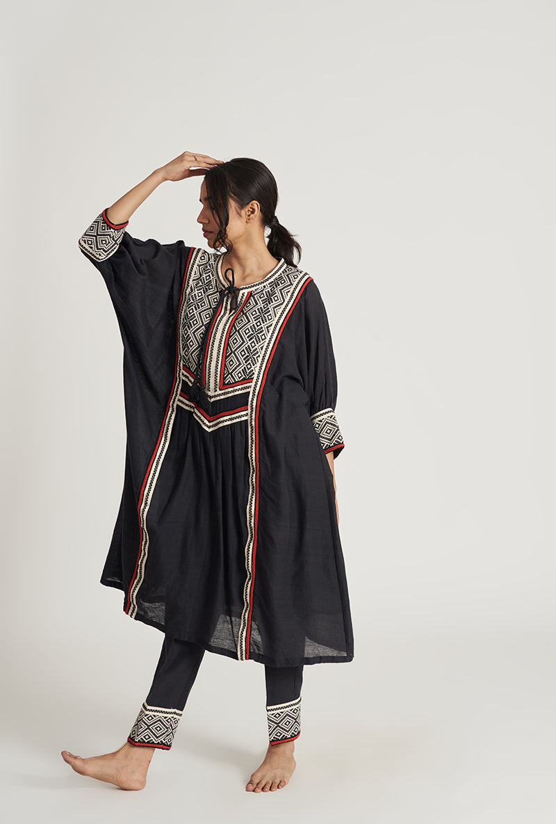 Midnight Black Kaaftan Celeste Pakizah Kurta Set