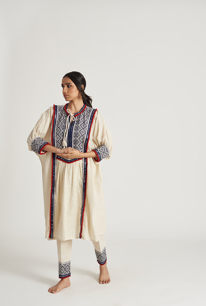 Natural Beige Kaaftan Aura Pakizah Kurta Set