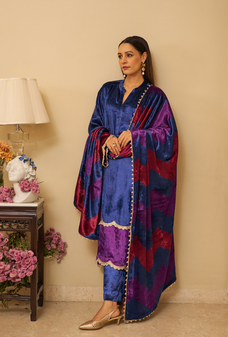 Blue Color Block Majesty Aiza Kurta Set