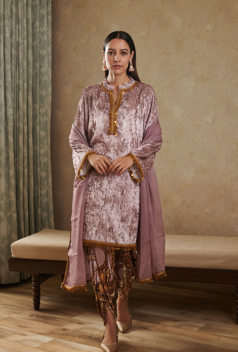 Onion Pink Printed Dhoti Aiza Kurta Set