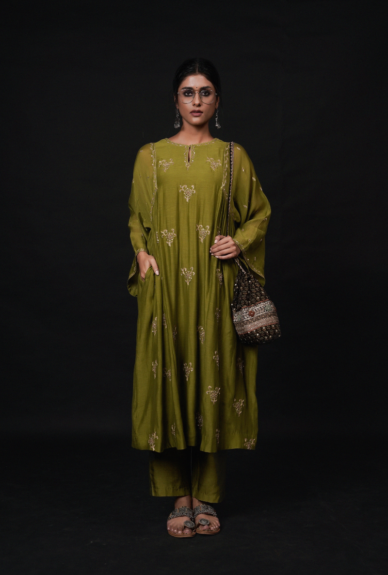 Pine Gather Chhaya Kurta Set