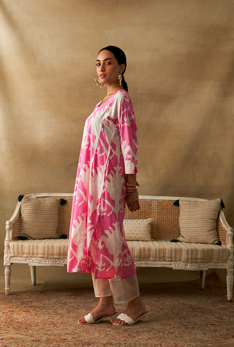 Pink And White Ikat Print Marigold Kurta Set