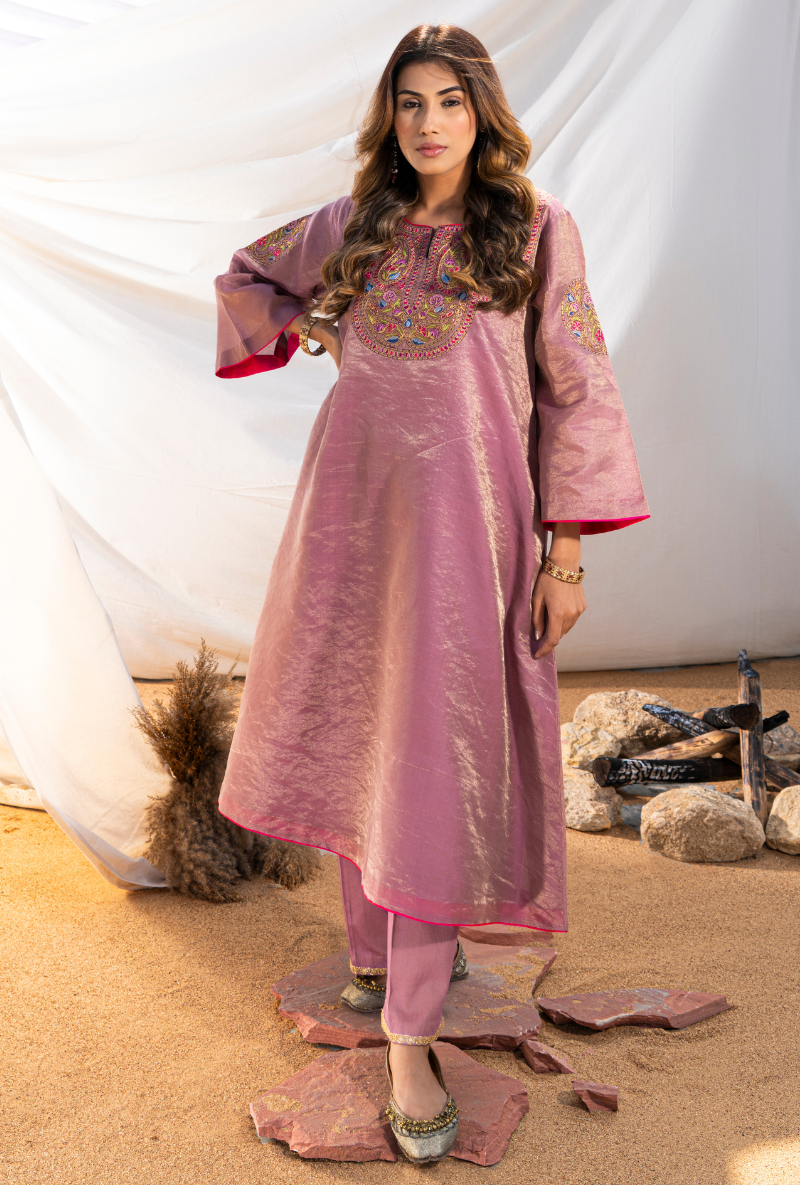 Mauve Handloom Cotton Zari Tissue Embroidered Kiara Kurta Set