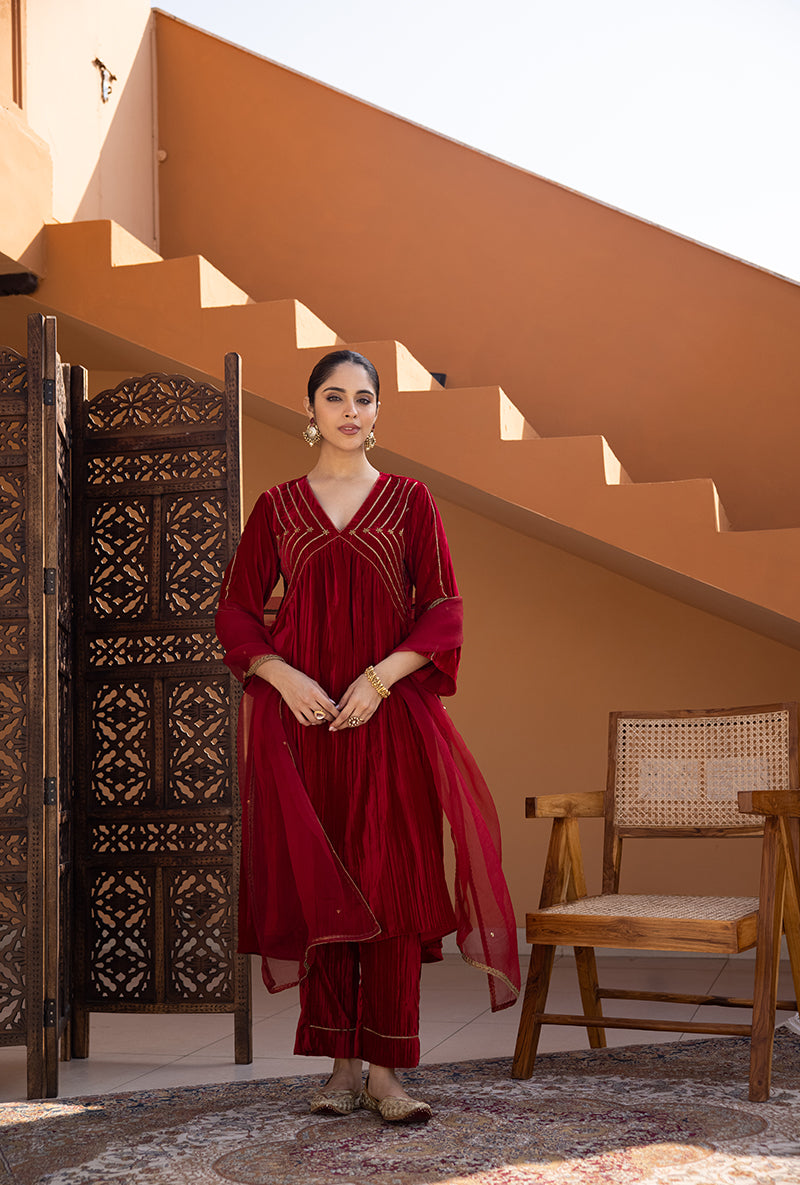 Red Sequin Crushed Velvet Ghazal Kurta Set